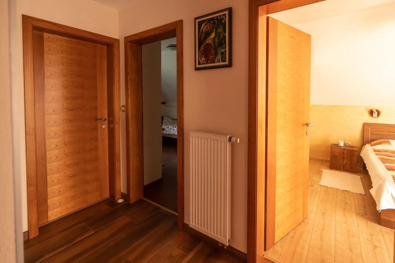 Holiday Home Razglednik Logatec Exterior foto